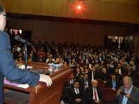 Siirt Valisi aday öğretmenlerle toplantı yaptı - Sİirt Haber