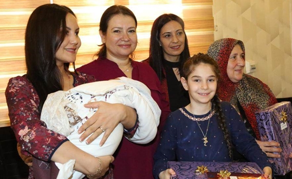 Vali Eşi Fulya Atik, Zeytin Dalı Harekâtına Katılan Polis Eşleri İle Bir Araya Geldi
