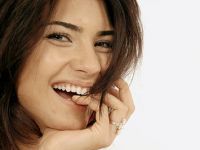 Tuba Büyüküstün Yine Yaptı yapacağını!