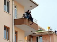 O Görüntüler Yürekleri Ağızlara Getirdi!