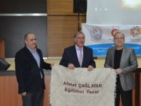Vali  Hediye Verdi