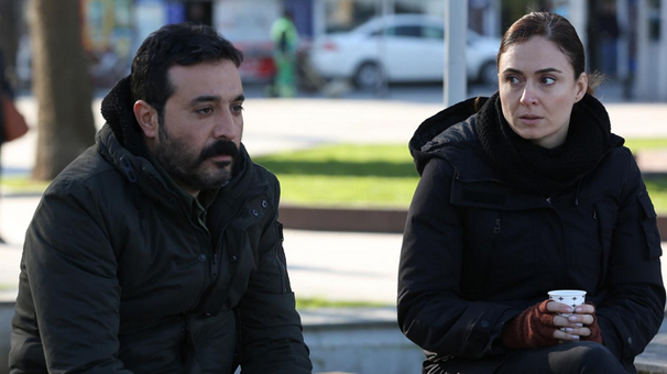 Ve O Dizide Reytinglerde tutunamayarak ...