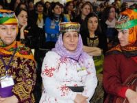 'Dünya'da hiç bir erkek Öcalan kadar kadınları peşinden..'