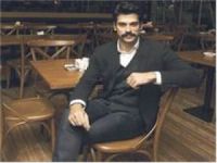 Burak Özçivit:Kendimi beğenmiyorum