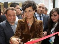 Tuğba Büyüküstün Cezayir'i salladı!!