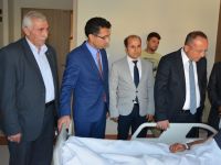 Vali Atik, Yaralı Askerlere Geçmiş Olsun Ziyaretinde Bulundu