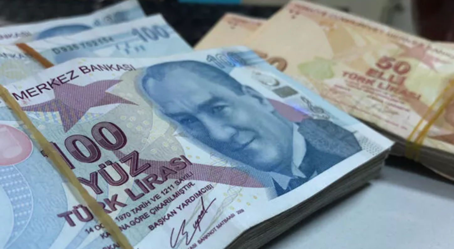 Acil Nakit İhtiyacı Olanlara Müjde! Bankaların Kredi Faiz Oranları Açıklandı! Uzun Vadeyle Düşük Faizle Ödeme İmkânı!