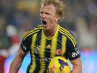 Fenerbahçe'de Kuyt'tan kötü haber!
