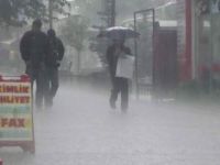 Ev ve İş Yerleri Su Altında Kaldı