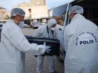 Bomba sanılan bavuldan elleri ayakları kesilmiş kadın cesedi çıktı !!