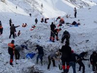 Çığ altında kalan Erhan Arslan'dan Kara Haber geldi