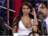 Sibel Meriç'in göğüs frikiği şok etti!