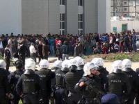 Siirt Üniversitesi'nde tehlikeli gerginlik .. yaralılar var ..!!