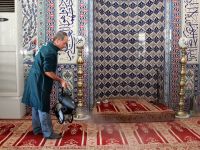 Camiler Nano Teknoloji İle Dezenfekte Ediliyor
