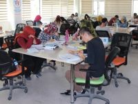 Gençler Boş Zamanlarını Gençlik Merkezinde  Değerlendiriyor