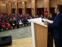 TÜRGEV'de Başkan V. Taşkın, Öğrencilerle Tecrübelerini Paylaştı