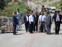 Başkan Taşkın Parke Döşeme Çalışmalarını Yerinde İnceledi