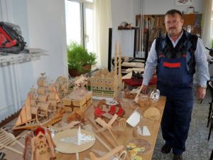Kıl Testeresi Sayesinde Hayata Tutundu